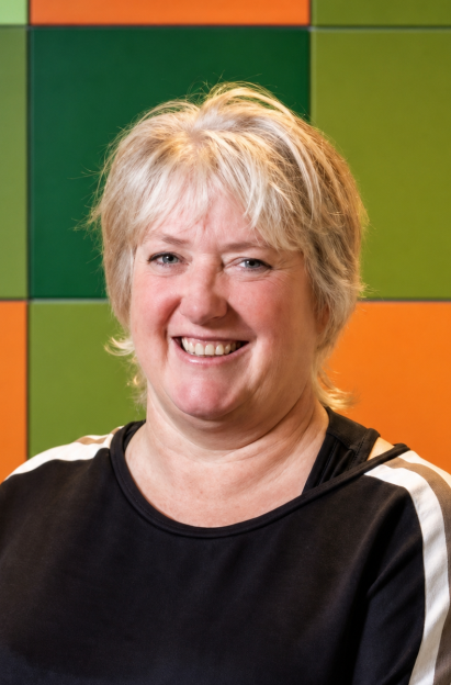 pauline van dam
