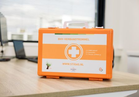 Oranje eerstehulp kit