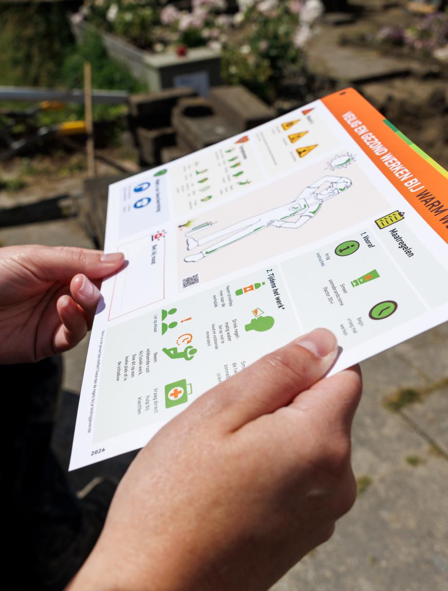 Infokaart veilig en gezond werken in meerdere talen